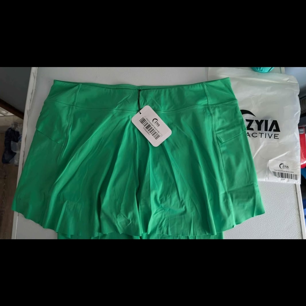 ZYIA Active Green Skort